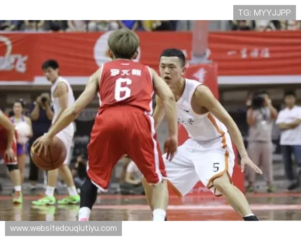 斗球直播篮球回放免费在线看最新比赛精彩片段完整回放内容丰富